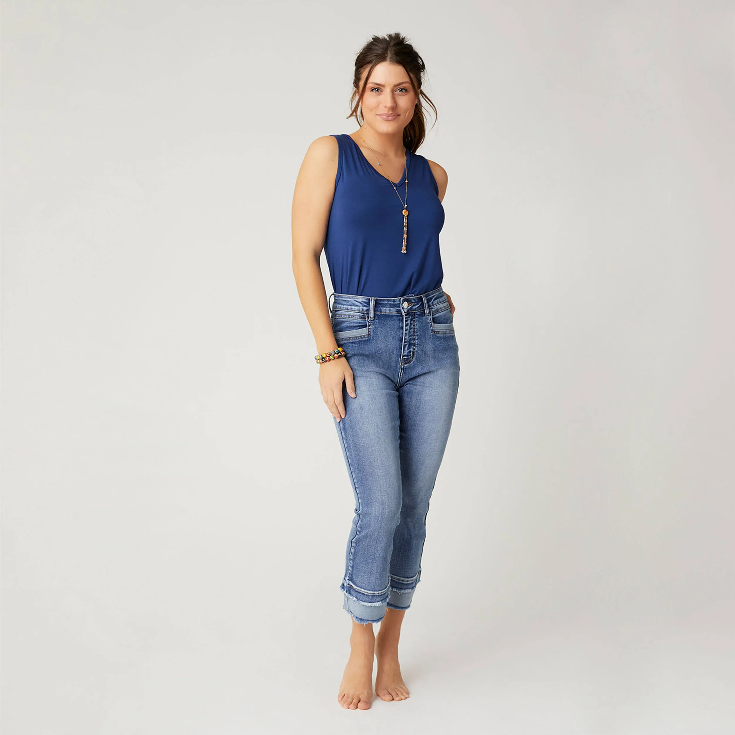 Everstretch Boyfriend Capri Jeans with Contrast Bottom