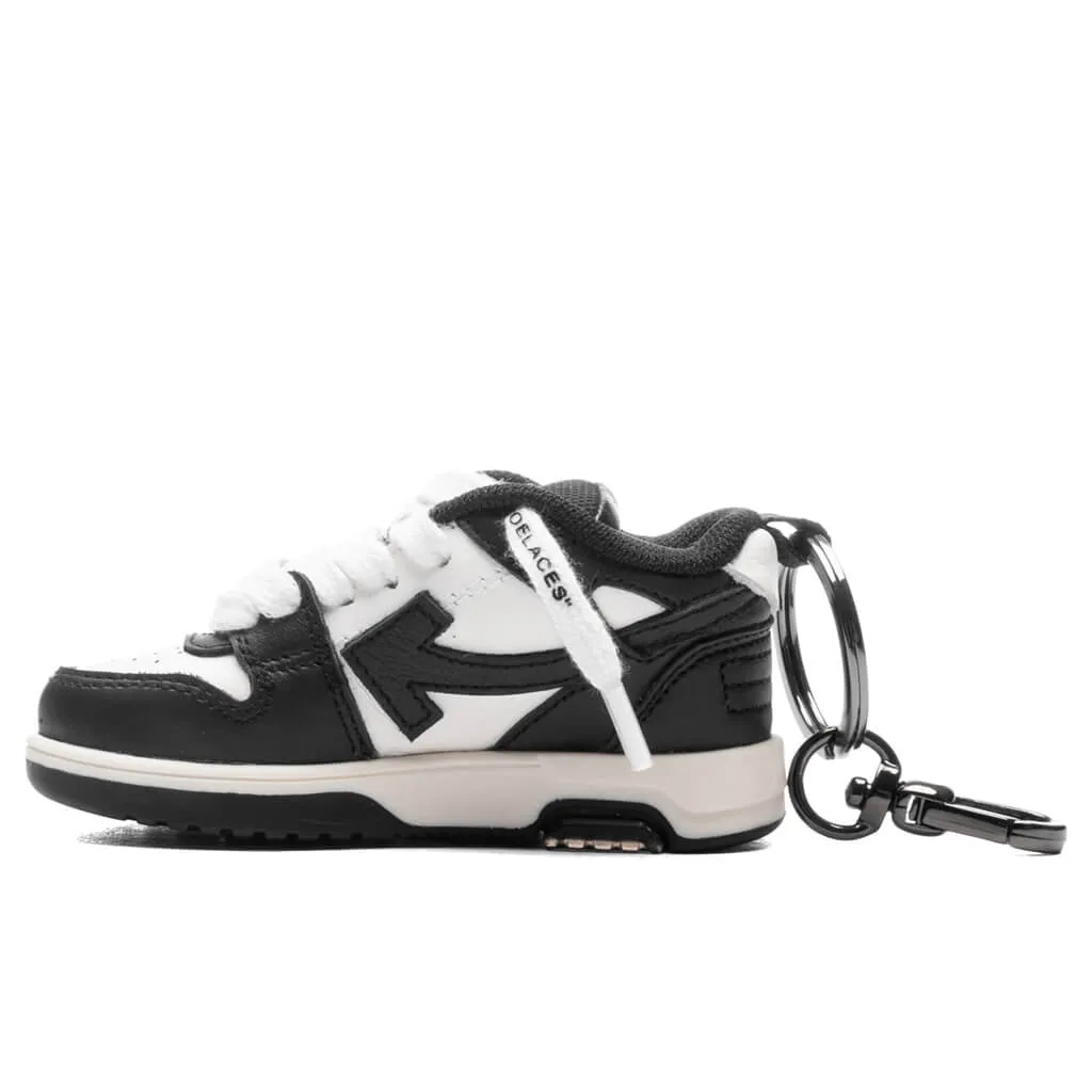 OOO Keychain - White/Black