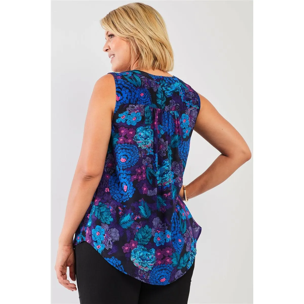 Plus size floral print sleeveless button down top