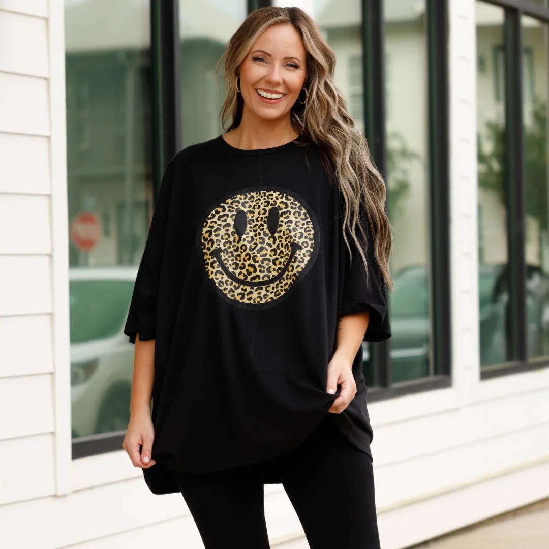 Smiley Face Boyfriend Tee, Black