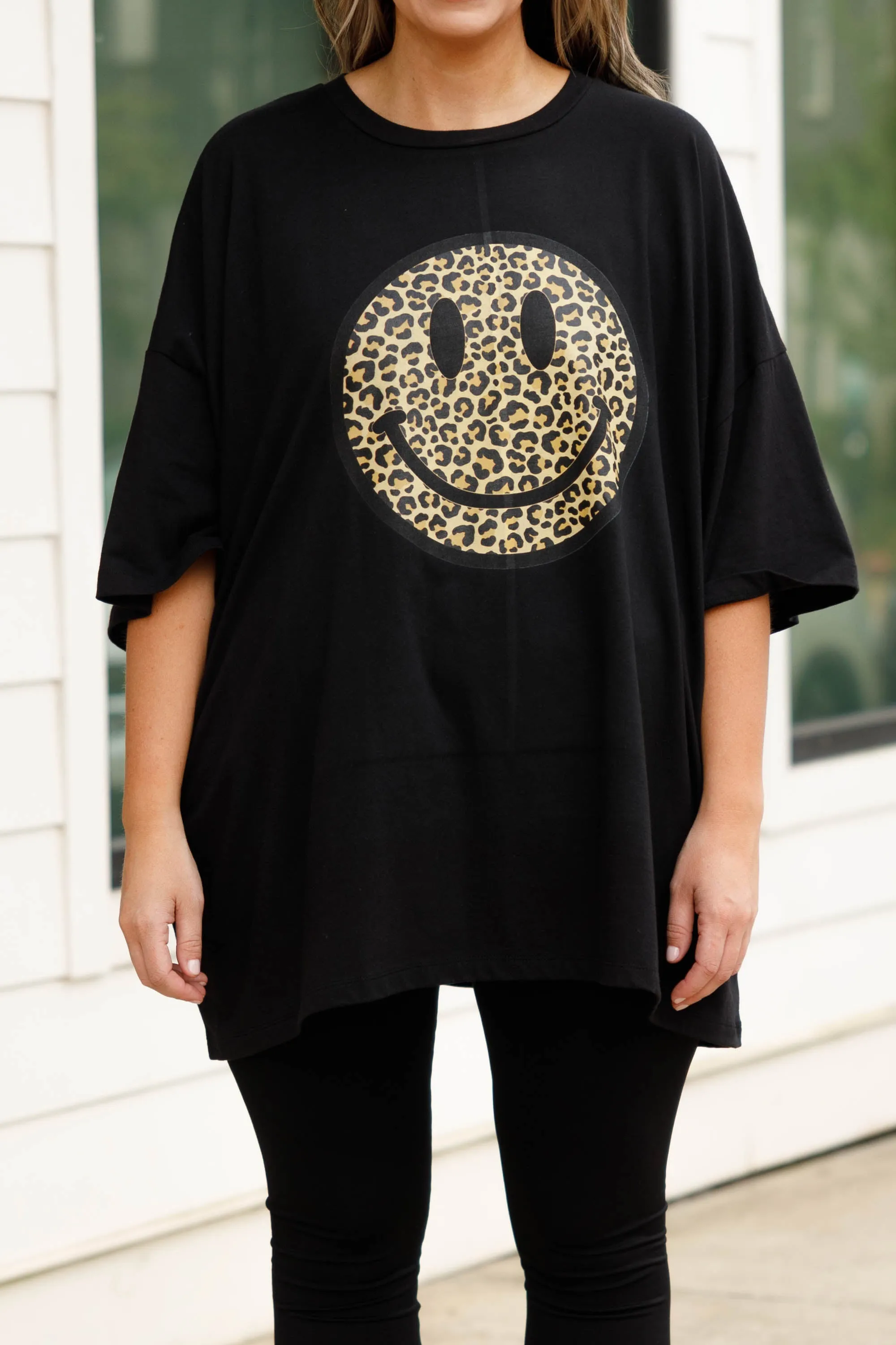 Smiley Face Boyfriend Tee, Black