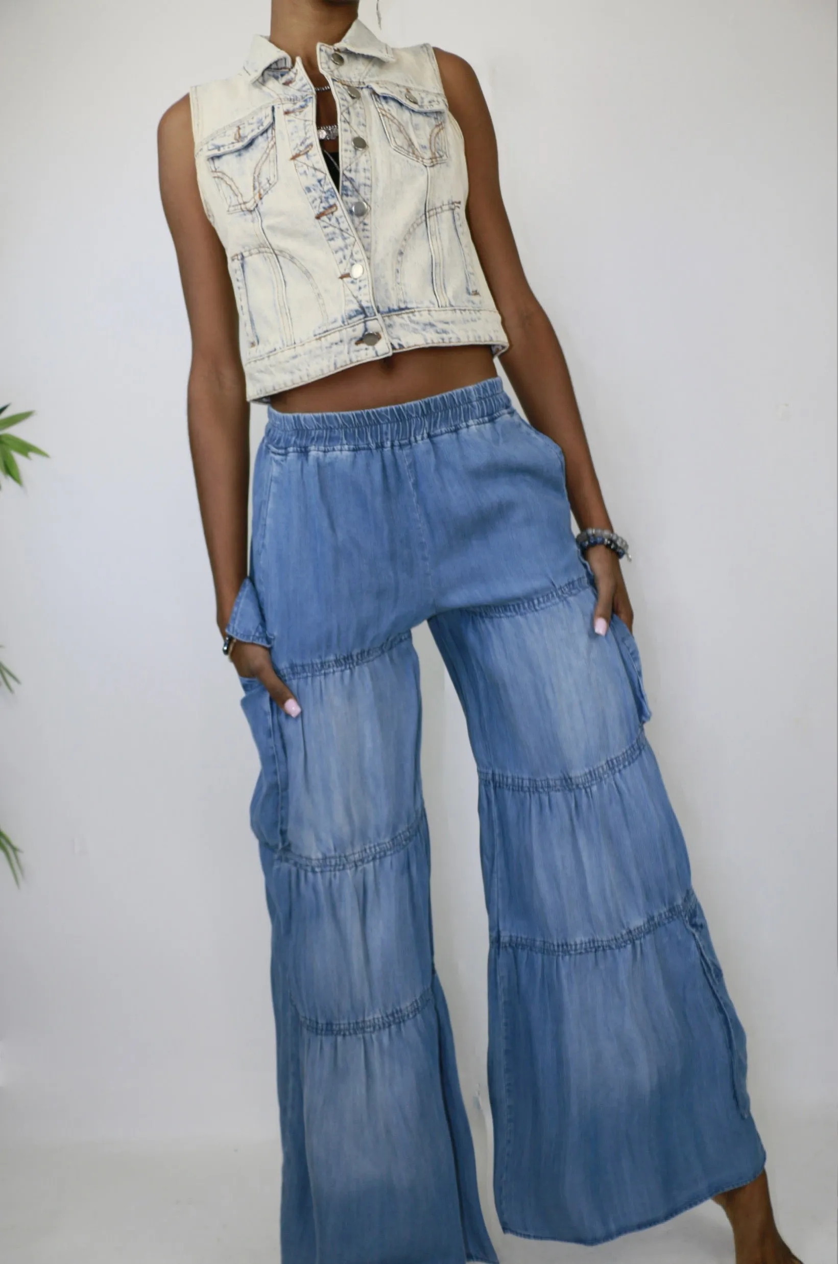 Tempess Tiered Denim Pants