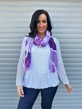 White Lightweight Multi Holes Top Finn